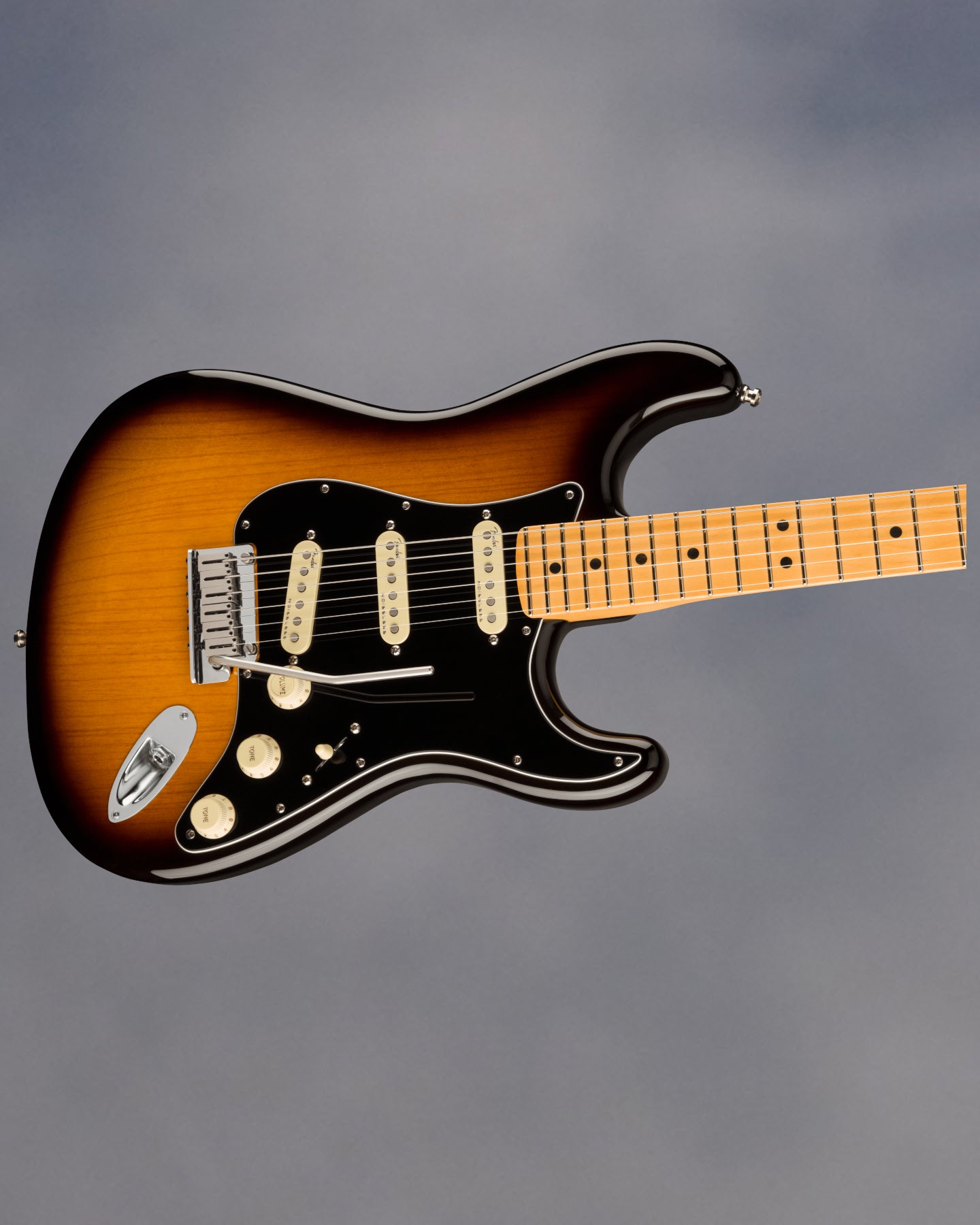 American Ultra Luxe Stratocaster, 2 Color Sunburst