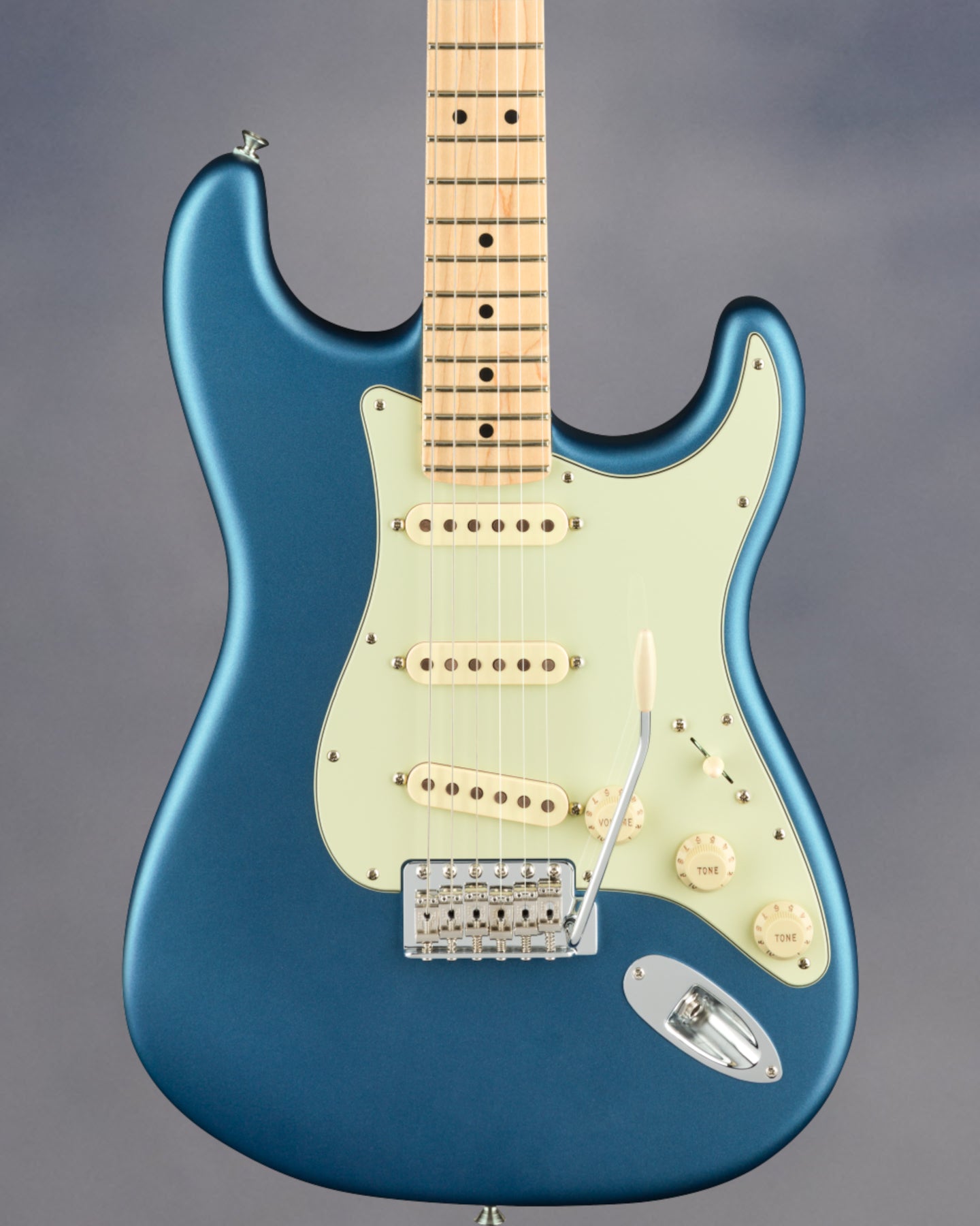 American Performer Stratocaster, Maple Fingerboard, Satin Lake Placid Blue
