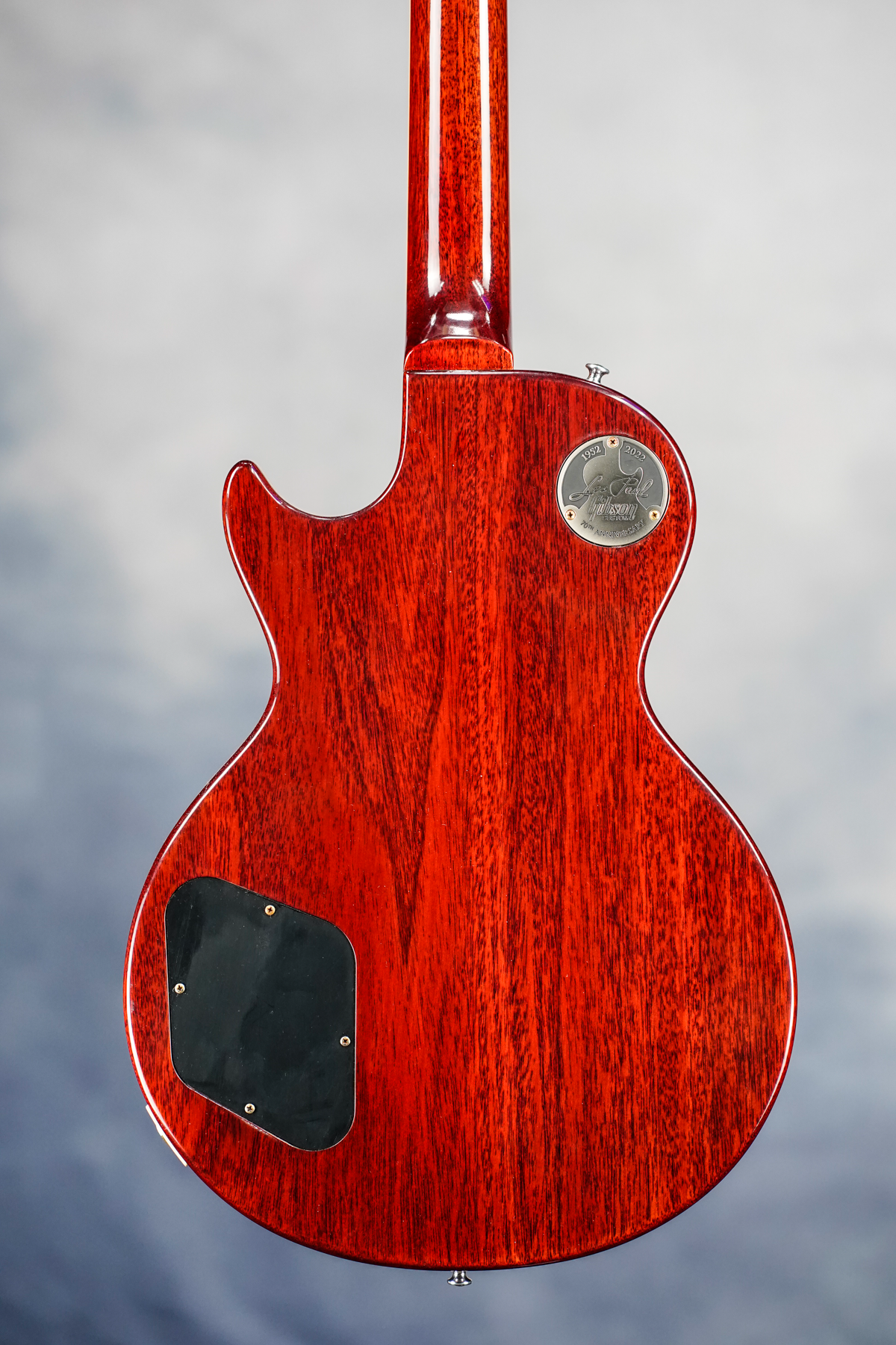 Gibson Les Paul Guitar, Sunburst Red (Foiled Pocket Journal) (Flame Tree  Pocket Notebooks): Flame Tree Studio: 9781787550636: : Books